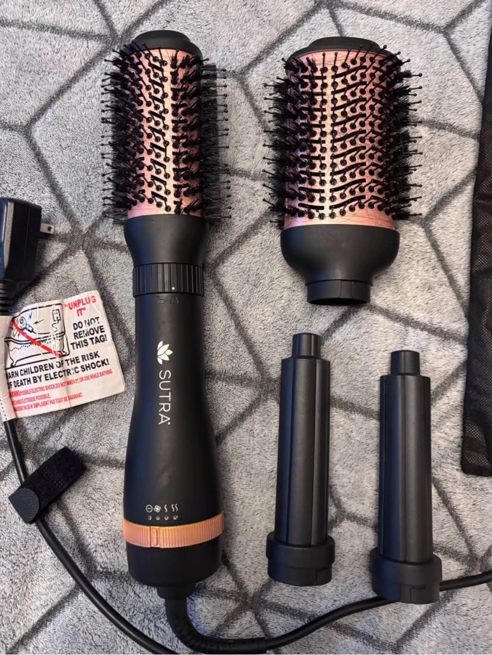 Sutra Beauty 4 Pc Hot/Cool Air Styling Brush — Black with Rose Gold